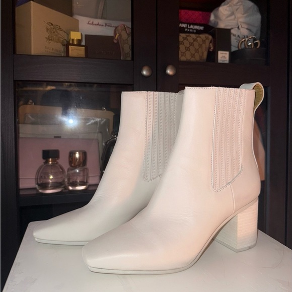 Rag & Bone Astra Chelsea Boot in White Leather - Picture 2 of 7